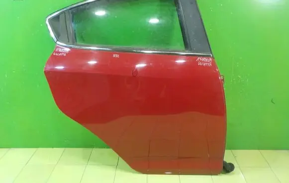 Alfa Romeo Giulietta Rear door 