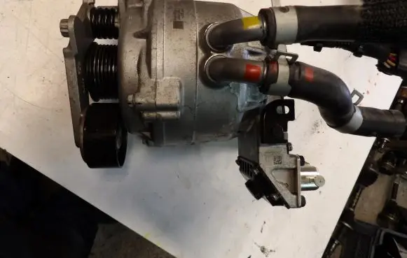 Hyundai Ioniq Generator/alternator 3739003900