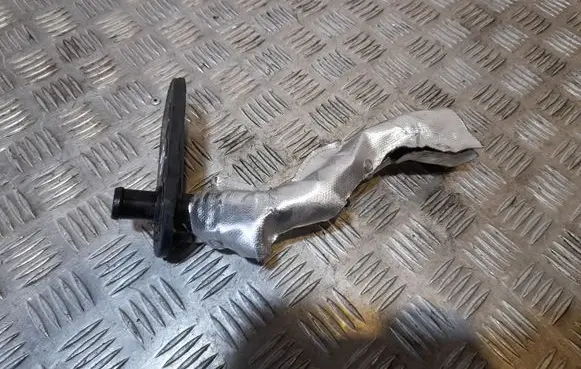 Audi A4 S4 B9 Engine coolant pipe/hose 1K0122291CB 8W0122291AB