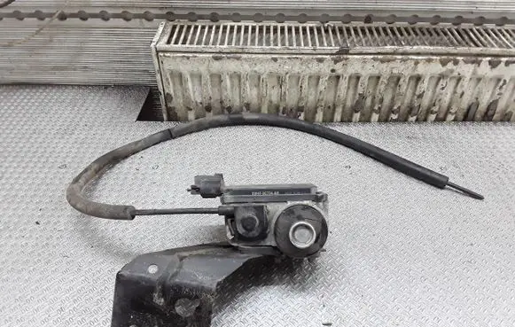 Lincoln LS Cruise control unit/module XW4F9C734AH