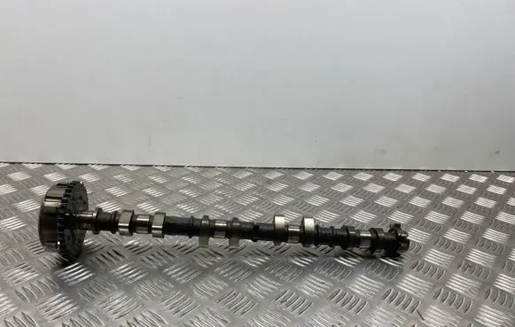 Ford Fusion II Camshaft RF7G9E6A271AA