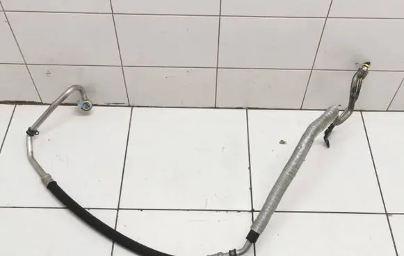 BMW X3 E83 Air conditioning (A/C) pipe/hose 3448289 64533448289