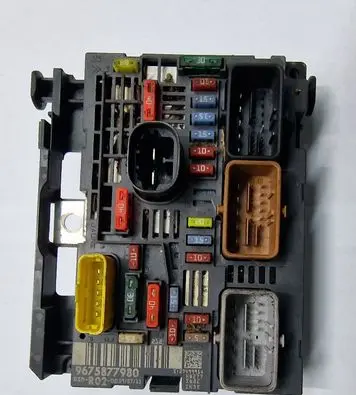 Citroen C4 Grand Picasso BSM Control unit 9675877980 BSMR0200