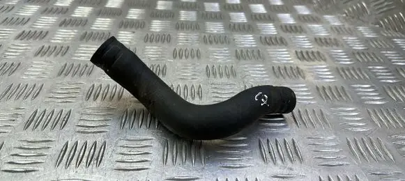 Mazda CX-5 Engine coolant pipe/hose