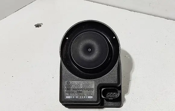 Audi Q7 4L Alarm system siren 1K0951605C F005V00327