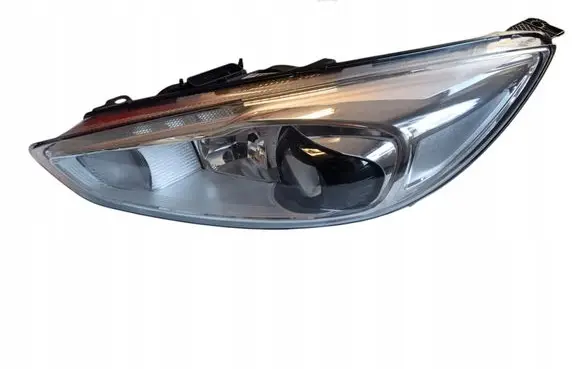 Ford Focus Headlight/headlamp 