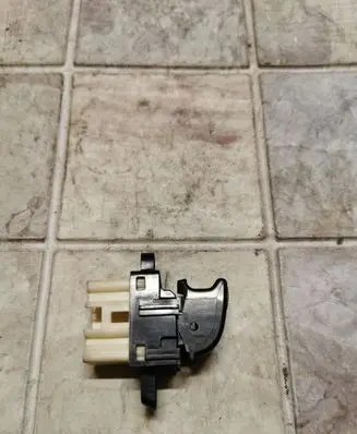 Mazda 6 Electric window control switch 3583B44