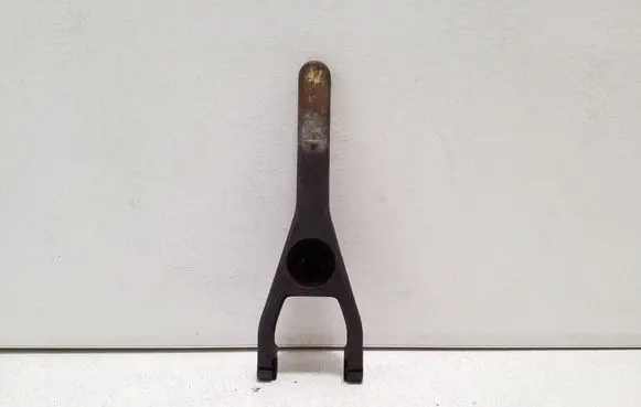 Nissan Navara D40 Clutch release arm fork 