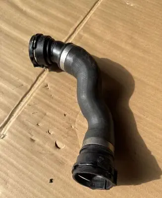 BMW 7 F01 F02 F03 F04 Engine coolant pipe/hose 8509273 PA66GF30 NW3225GRD