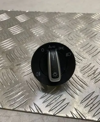 Light switch