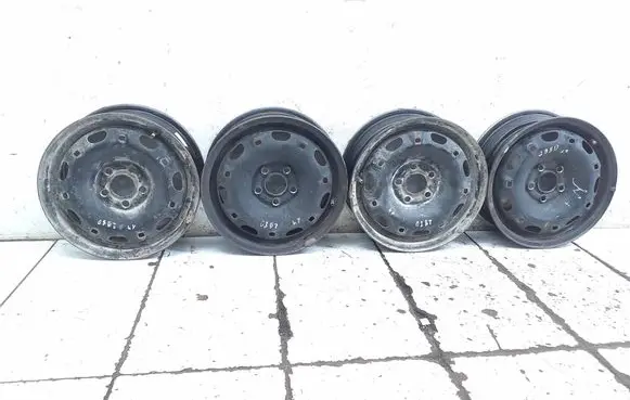 Volkswagen Polo R14 steel rim 2140923