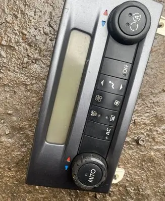 Renault Laguna II Climate control unit