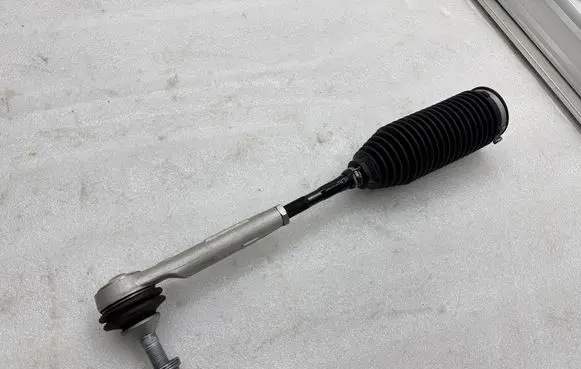 Tesla Model Y Steering tie rod 231103A5