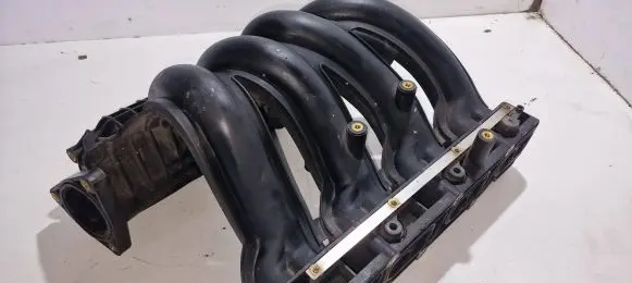 Mercedes-Benz E W211 Intake manifold A611090