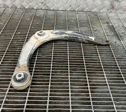 Peugeot 3008 I Front lower control arm/wishbone 3926799H 823214