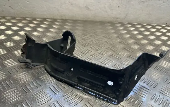 Cupra Formentor Other engine bay part 5FF805372