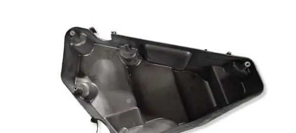 Volkswagen Touareg II Fuse box cover 7L0937576B