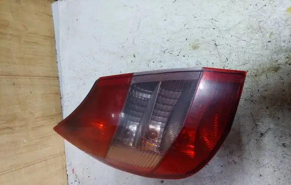Renault Scenic II - Grand scenic II Rear/tail lights 8200127704 2SK008659011