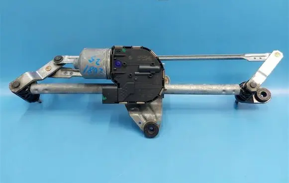 Skoda Octavia Mk3 (5E) Wiper motor 5E1955023B