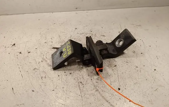 BMW X6 E71 Front door hinge set 7068073 7068077