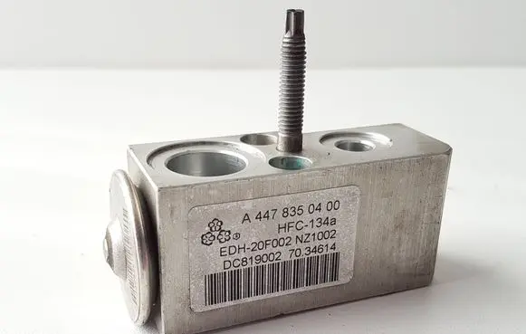 Mercedes-Benz V Class W447 Air conditioning (A/C) expansion valve A4478350400 7034614 DC819002