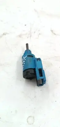 Skoda Octavia Mk1 (1U) Clutch pedal sensor 19322002