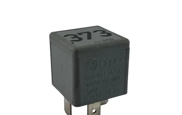 Audi A6 S6 C5 4B Other relay 8D0951253A V23134B52X301