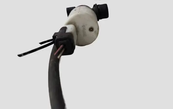 Opel Vivaro Windscreen/windshield washer pump 14D16C 8200067015