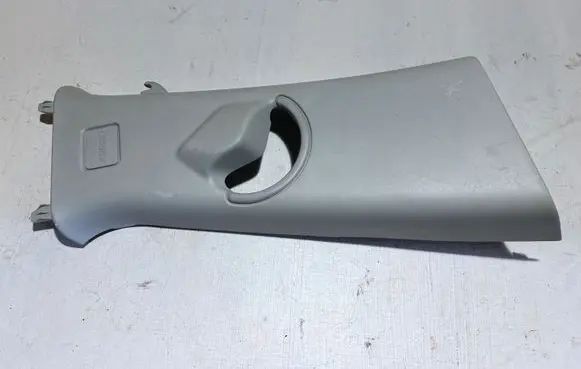 (B) pillar trim (top)