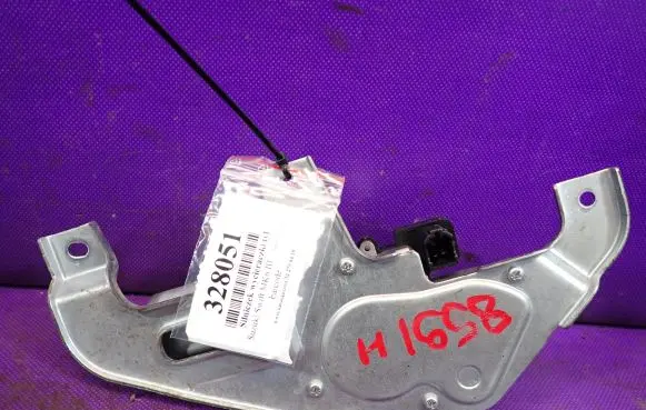 Suzuki Swift I Rear window wiper motor