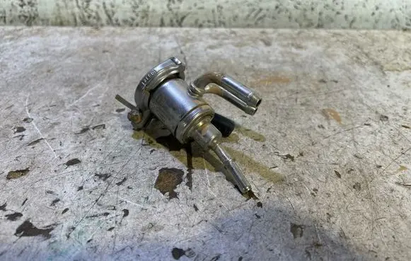 Mercedes-Benz GLC C254 AdBlue injector A3C0540140000 8307967988 2332109897