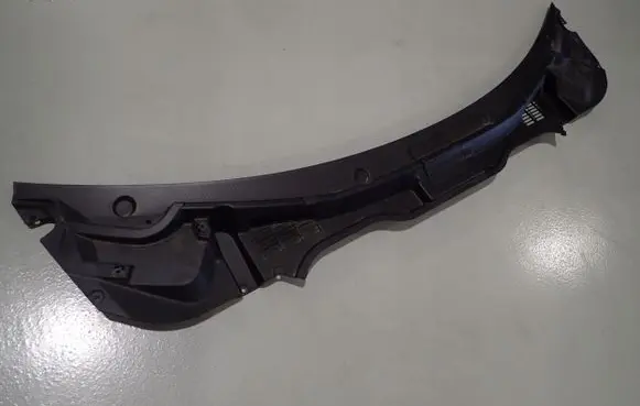 Lamborghini Urus Wiper trim 472819413D
