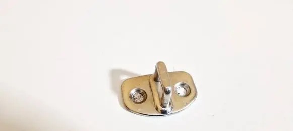 Volkswagen Golf IV Front door lock loop/hook striker 