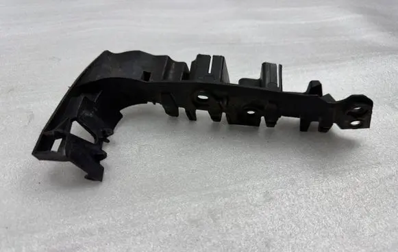 Audi RS3 Front bumper mounting bracket 8V4807183