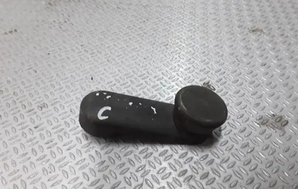 Opel Vectra C Rear door window winding handle 24451526
