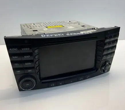 Mercedes-Benz CLS C219 Radio/CD/DVD/GPS head unit A2118700089 2118700089