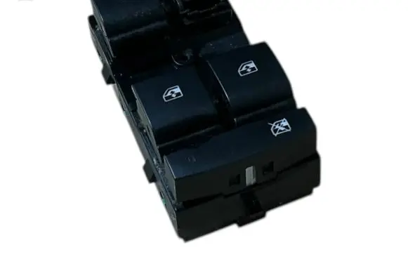 Chevrolet Orlando Electric window control switch 13310205 251897
