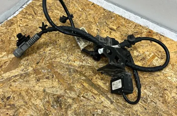 Opel Insignia A Air suspension front height level sensor 2155000076