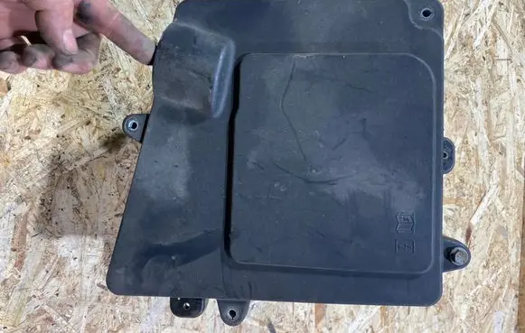 Renault Master III Fuse box set 243137085R