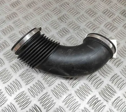 BMW M4 F82 F83 Air intake duct part 7846271