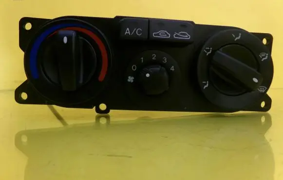 Hyundai Lantra II Climate control unit