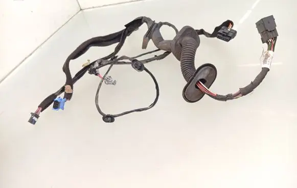 Opel Movano B Front door wiring loom 241254358R
