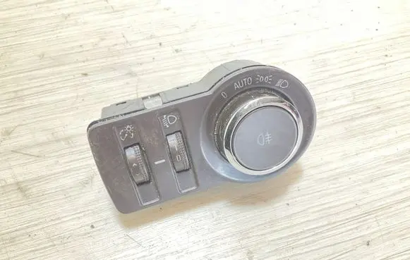 Opel Insignia A Light switch 13268714
