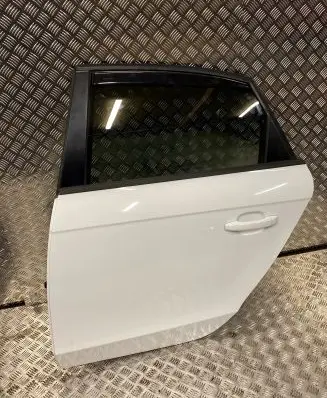 Audi A4 S4 B8 8K Rear door