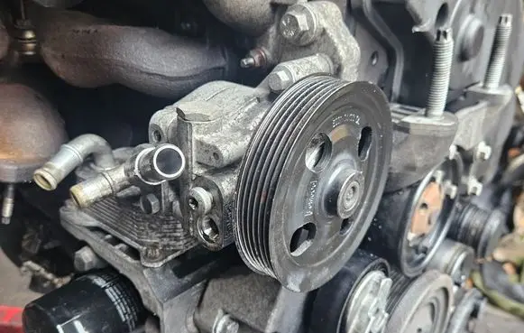 Ford Galaxy Power steering pump 6G913A733CA