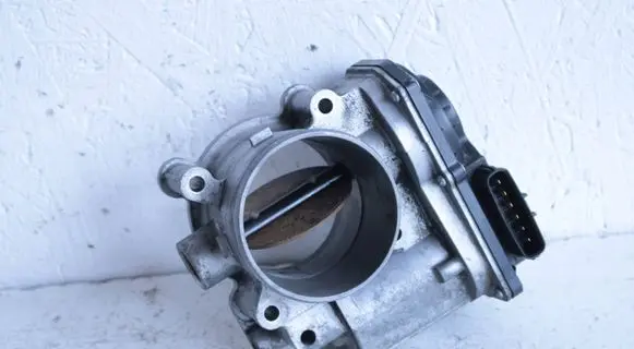 Subaru Forester SH Throttle valve 16112AA260 5K28H 00091