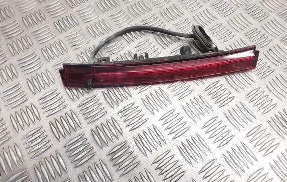 Renault Captur Third/center stoplight 1525422