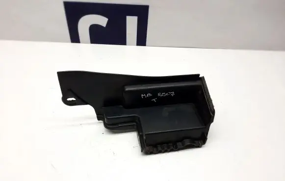 Mercedes-Benz ML W164 Other engine bay part A1646803725 1646803725