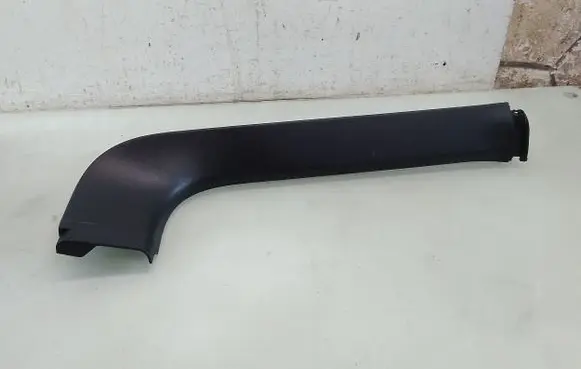 Toyota Prius (NHW20) Tailgate/trunk side cover trim 6793847010