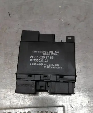 Mercedes-Benz E W211 Keyless (KESSY) go control unit/module 2118203785